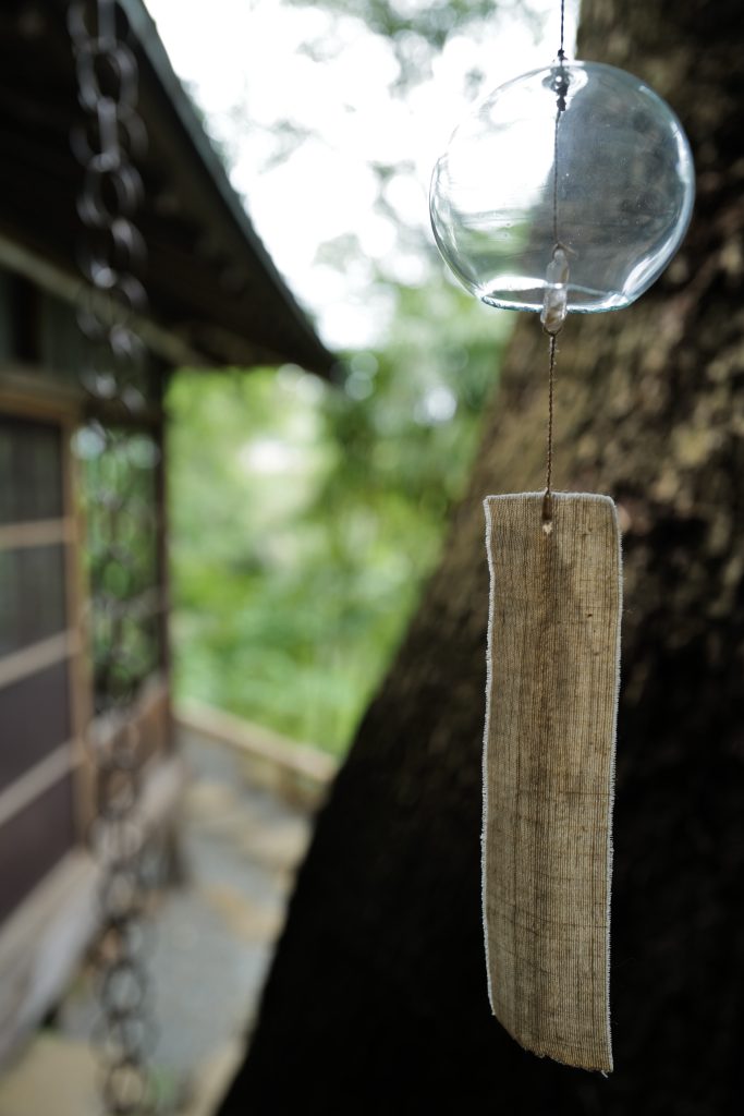 せつ　水晶の江戸風鈴（白)
