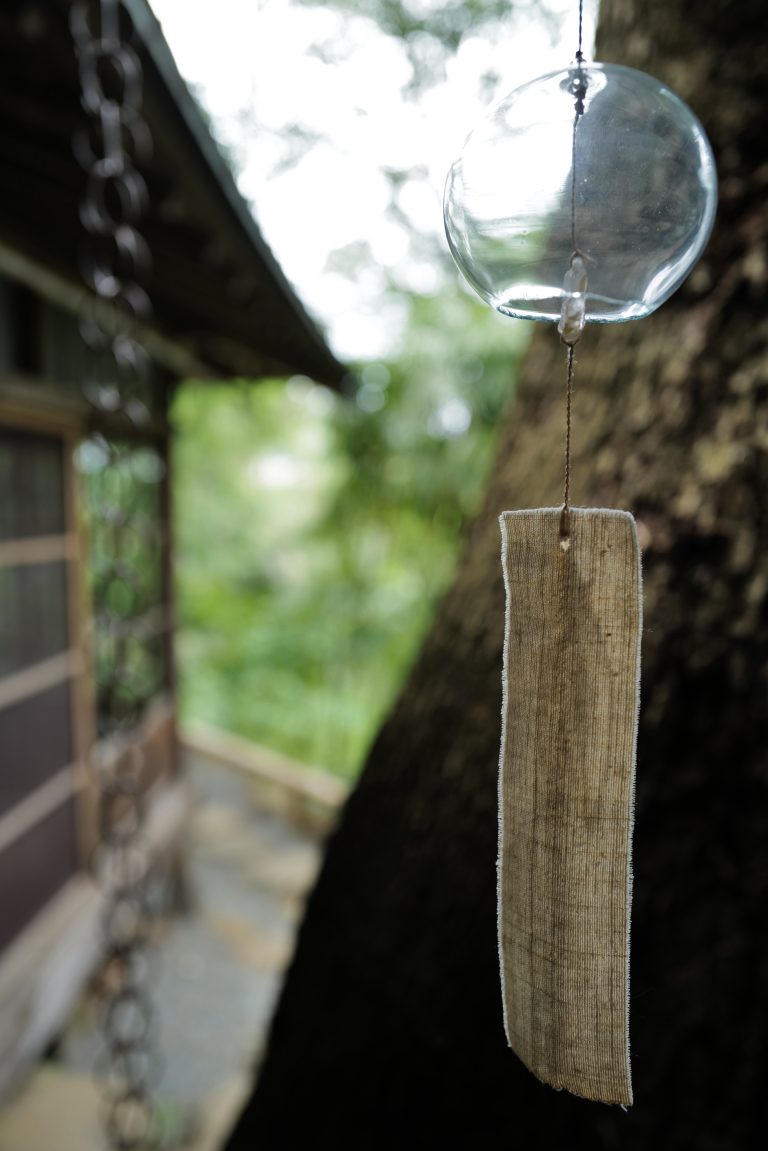 せつ　水晶の江戸風鈴（白)